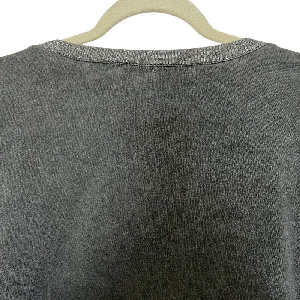 Made In Italy Women's Gray V-Neck Graphic Print Raised 3D Flowers Top - Medium - Picture 6 of 6